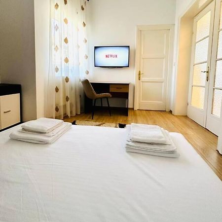 Cozy 1Br Apartment•Central•Quiet บูคาเรสต์ ภายนอก รูปภาพ